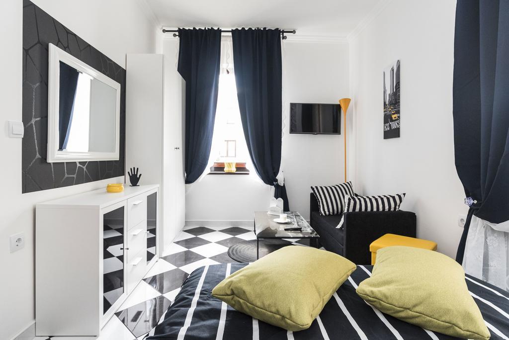 Apartments Paris Umag Zimmer foto