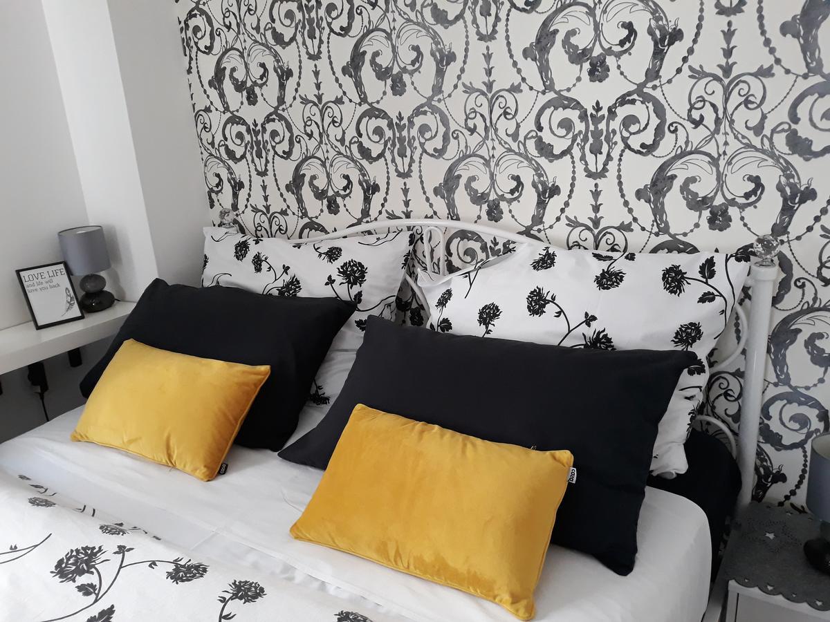 Apartments Paris Umag Exterior foto